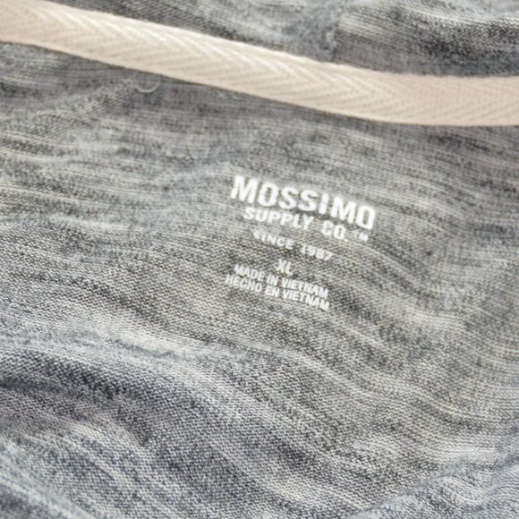 Sweater - Picture 4 of 4